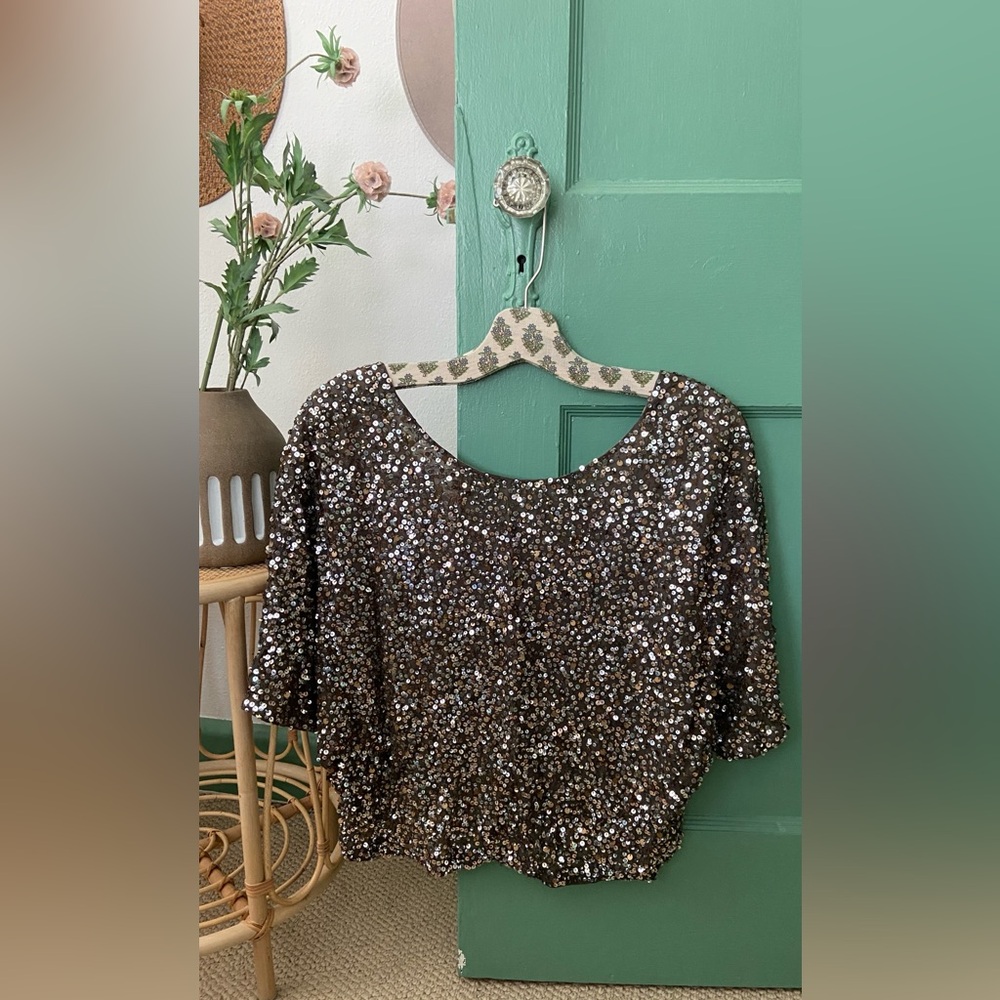 Vince Sequin Cropped Raglan XS